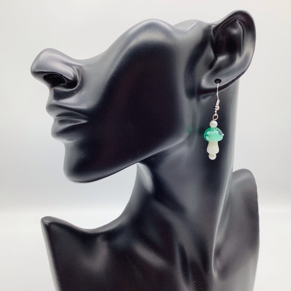 New Magic Mushroom Earrings Lampwork Glass Pearl Green White Silver To…